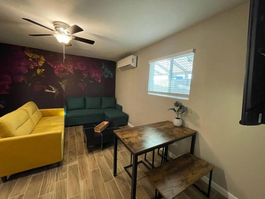New Stylish Midtown With One Bedroom Appartement Phoenix